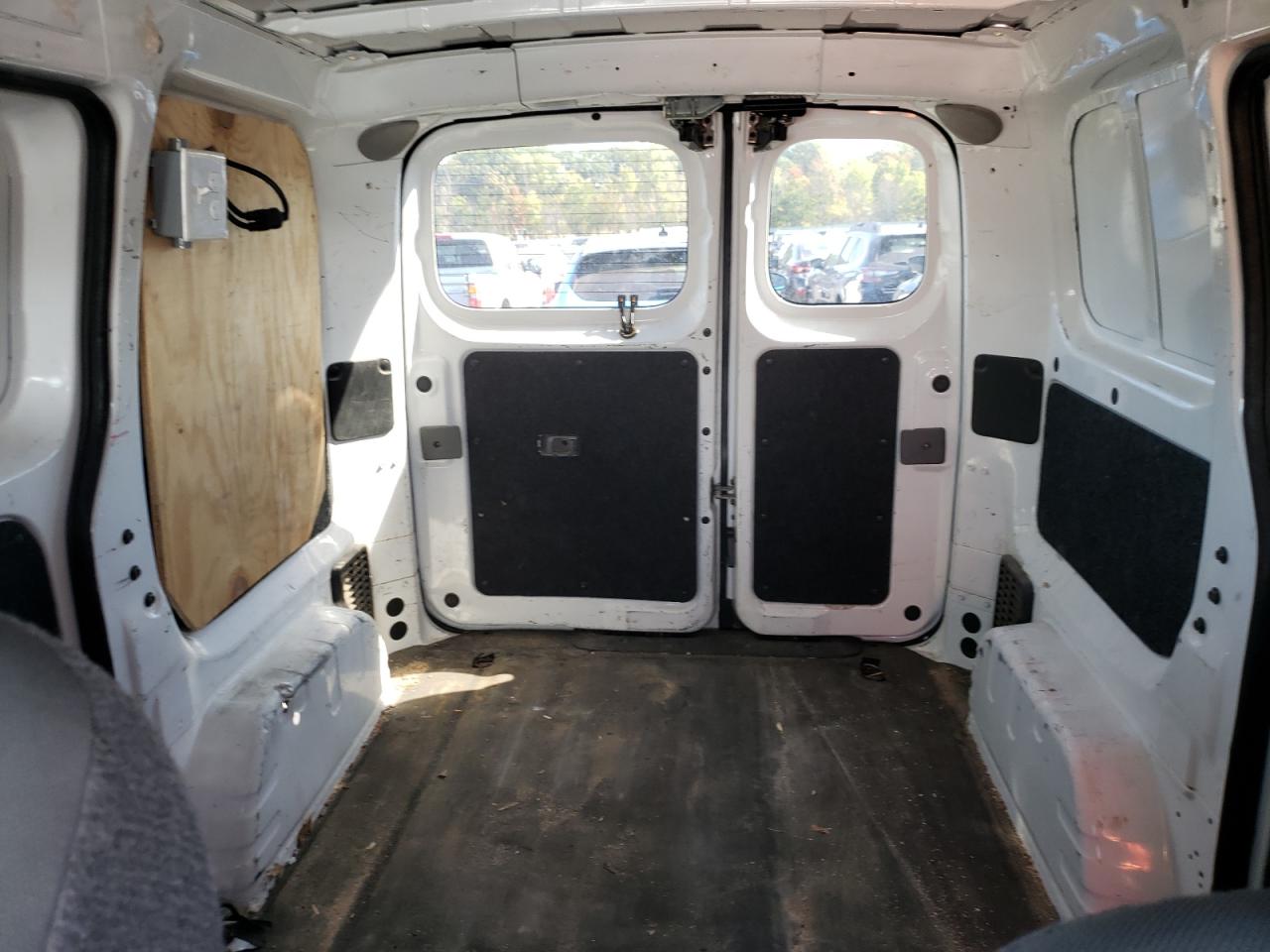 NISSAN NV200 2.5S