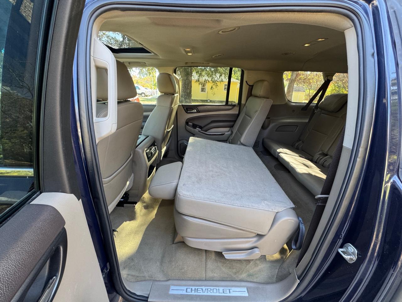 CHEVROLET SUBURBAN K1500 LT