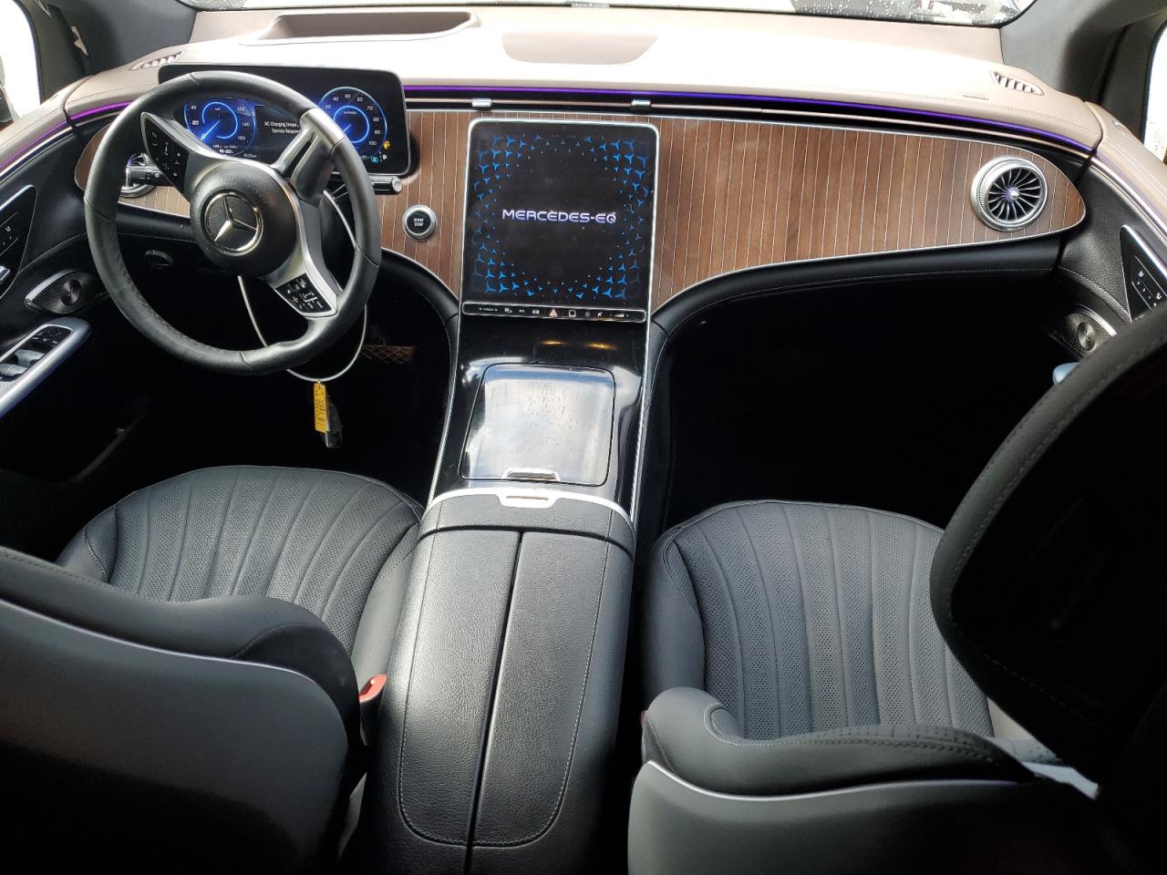 MERCEDES-BENZ EQE SUV 350+