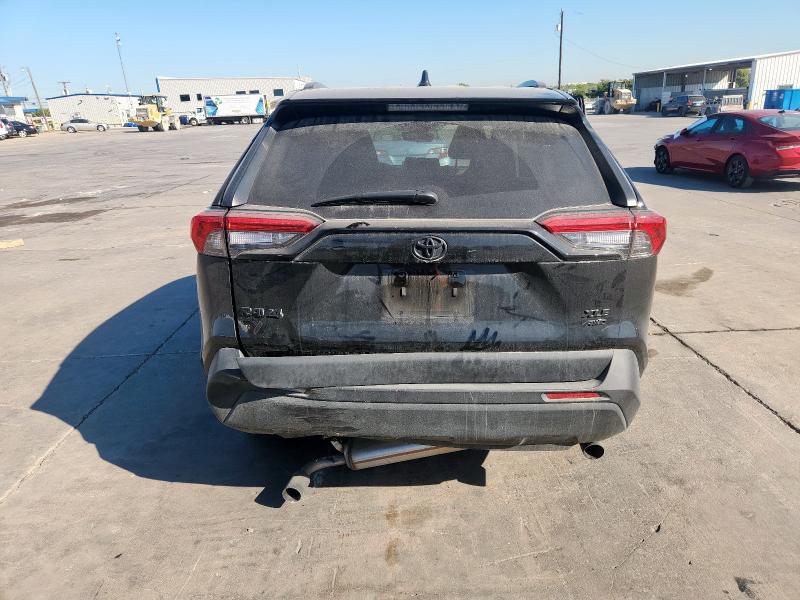 2024 TOYOTA RAV4 XLE 2T3P1RFV1RW489438