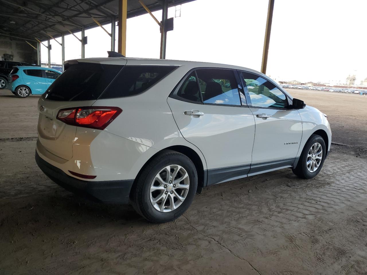 Lot #3317060008 2019 CHEVROLET EQUINOX LS