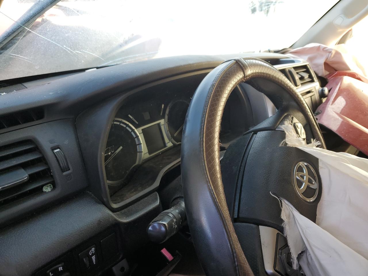 TOYOTA 4RUNNER SR5/SR5 PREMIUM