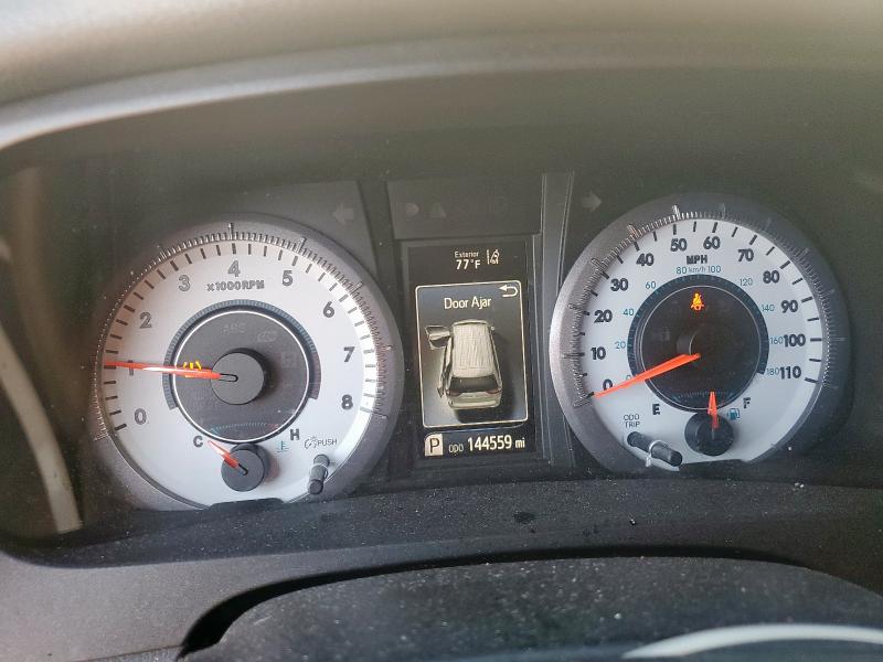 2018 TOYOTA SIENNA SE 5TDXZ3DCXJS926267