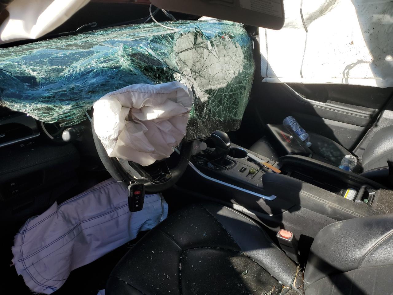 TOYOTA HIGHLANDER XLE