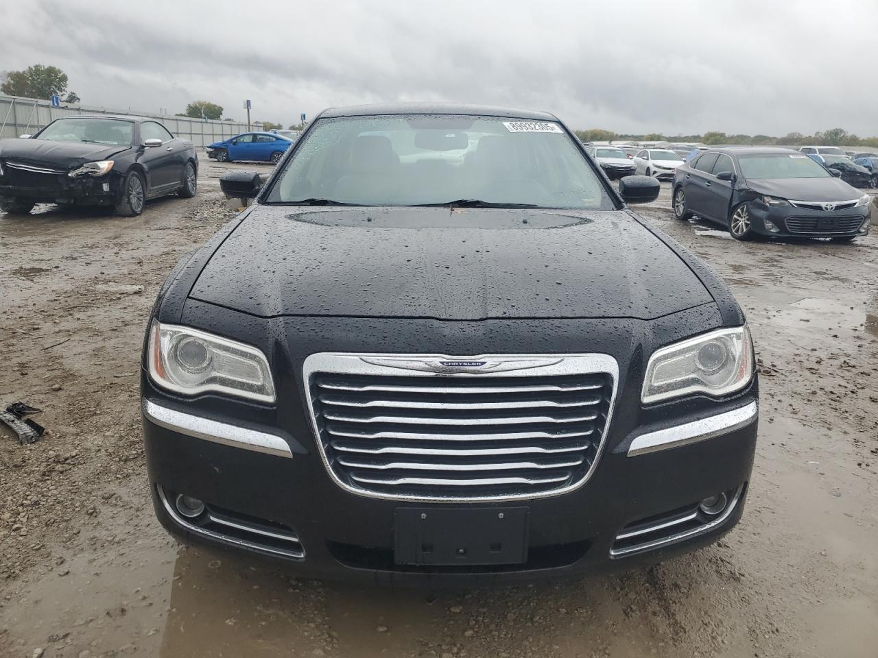 CHRYSLER 300