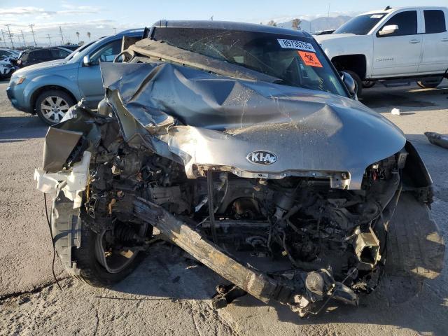 2014 KIA SOUL + - KNDJP3A51E7052005