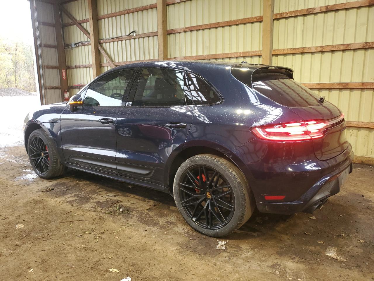 PORSCHE MACAN GTS