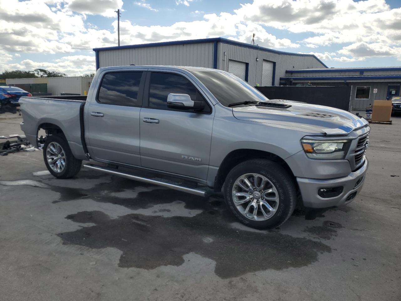RAM 1500 LARAMIE