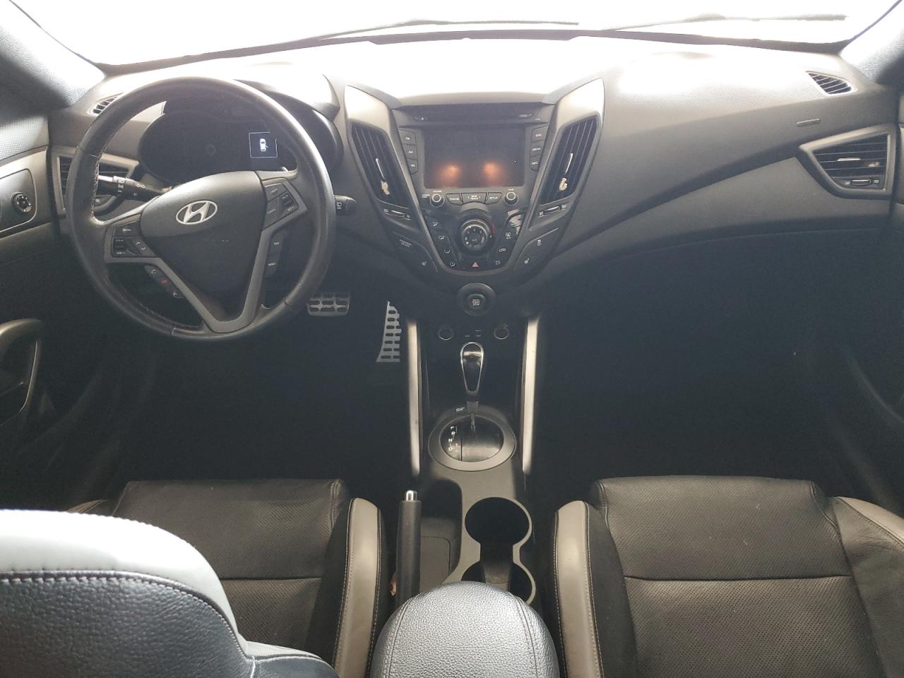 HYUNDAI VELOSTER TURBO