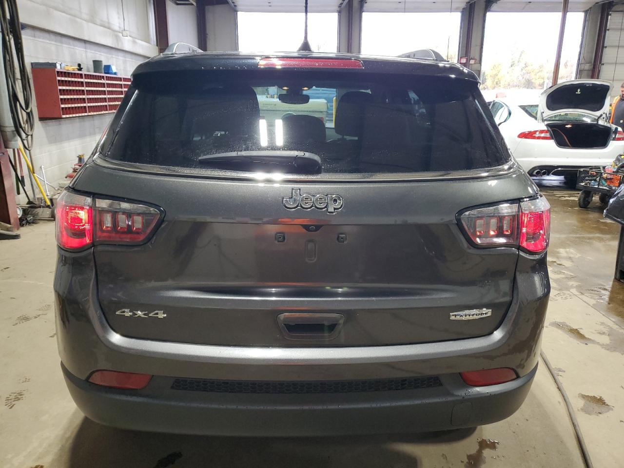 JEEP COMPASS LATITUDE