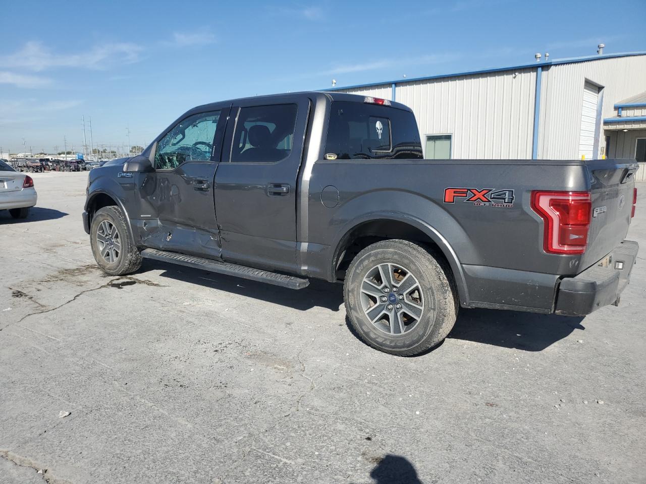 FORD F-150 SUPERCREW