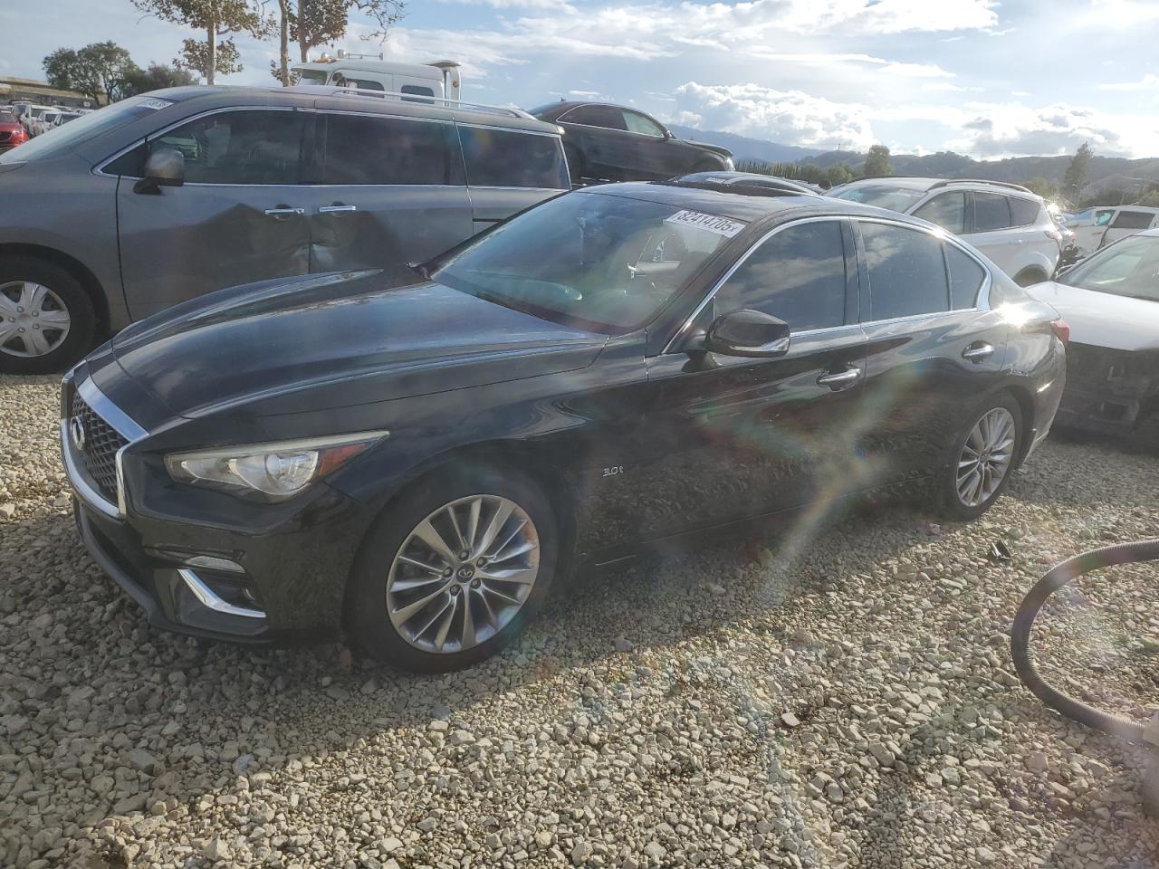 INFINITI Q50 LUXE