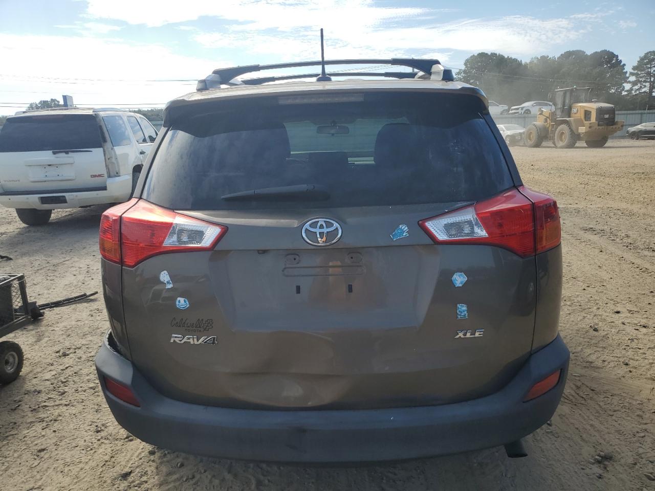 TOYOTA RAV4 XLE