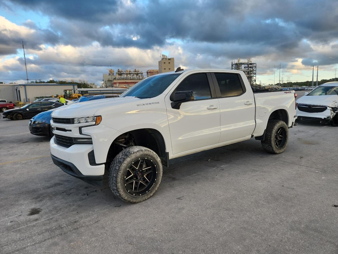 CHEVROLET SILVERADO K1500 RST