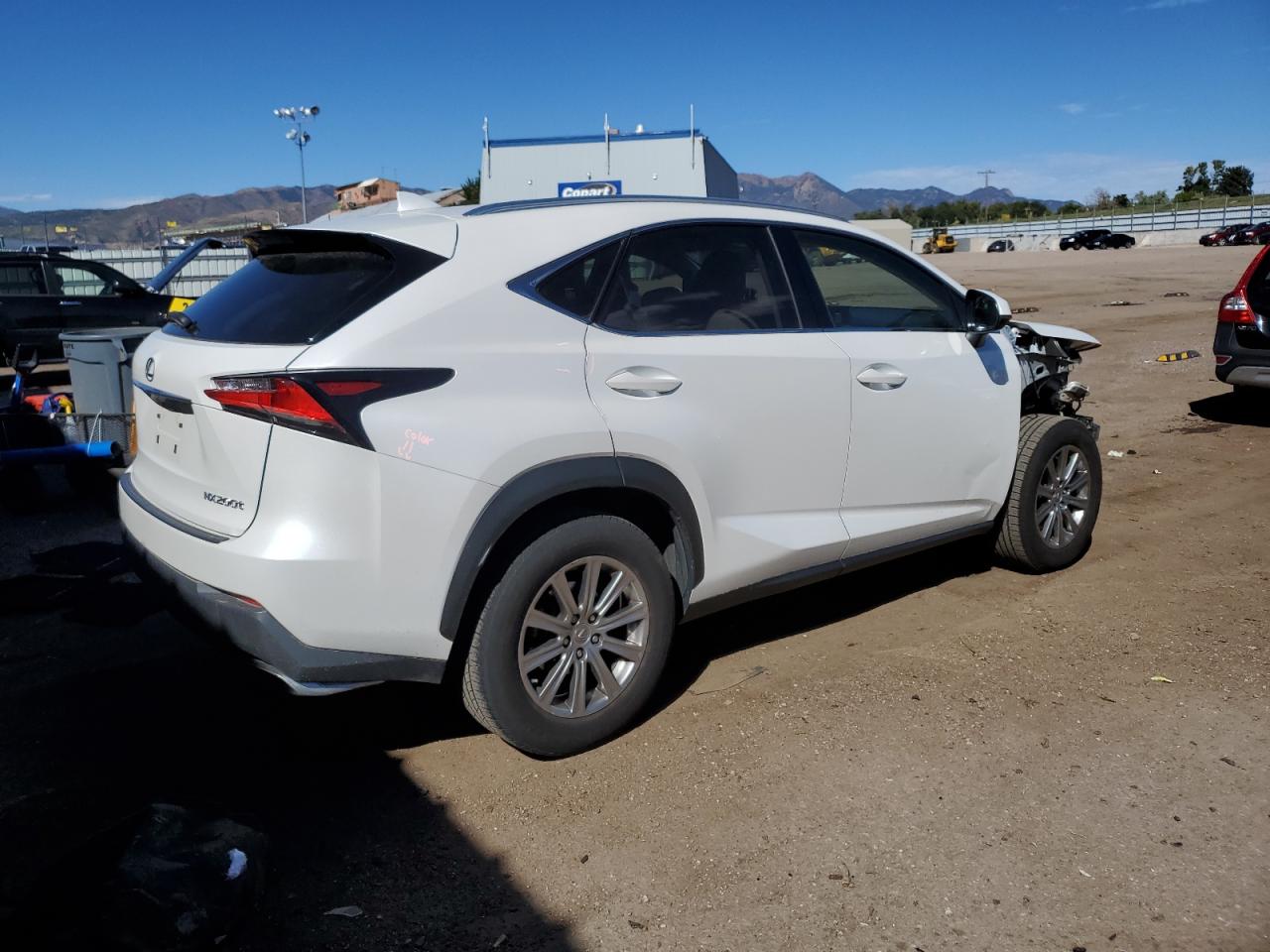 LEXUS NX 200T BASE