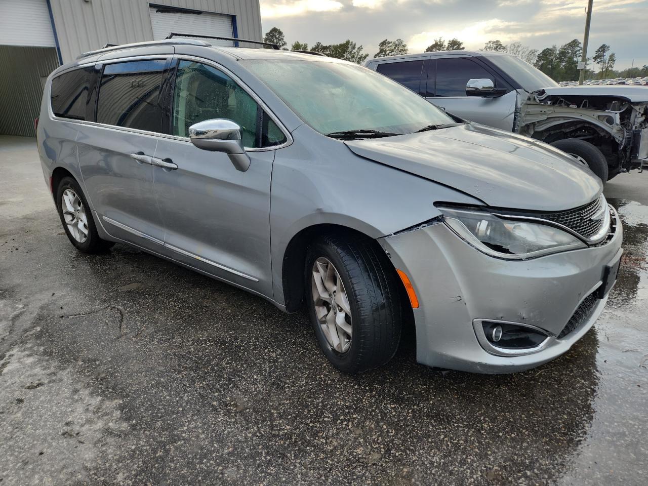 CHRYSLER PACIFICA LIMITED
