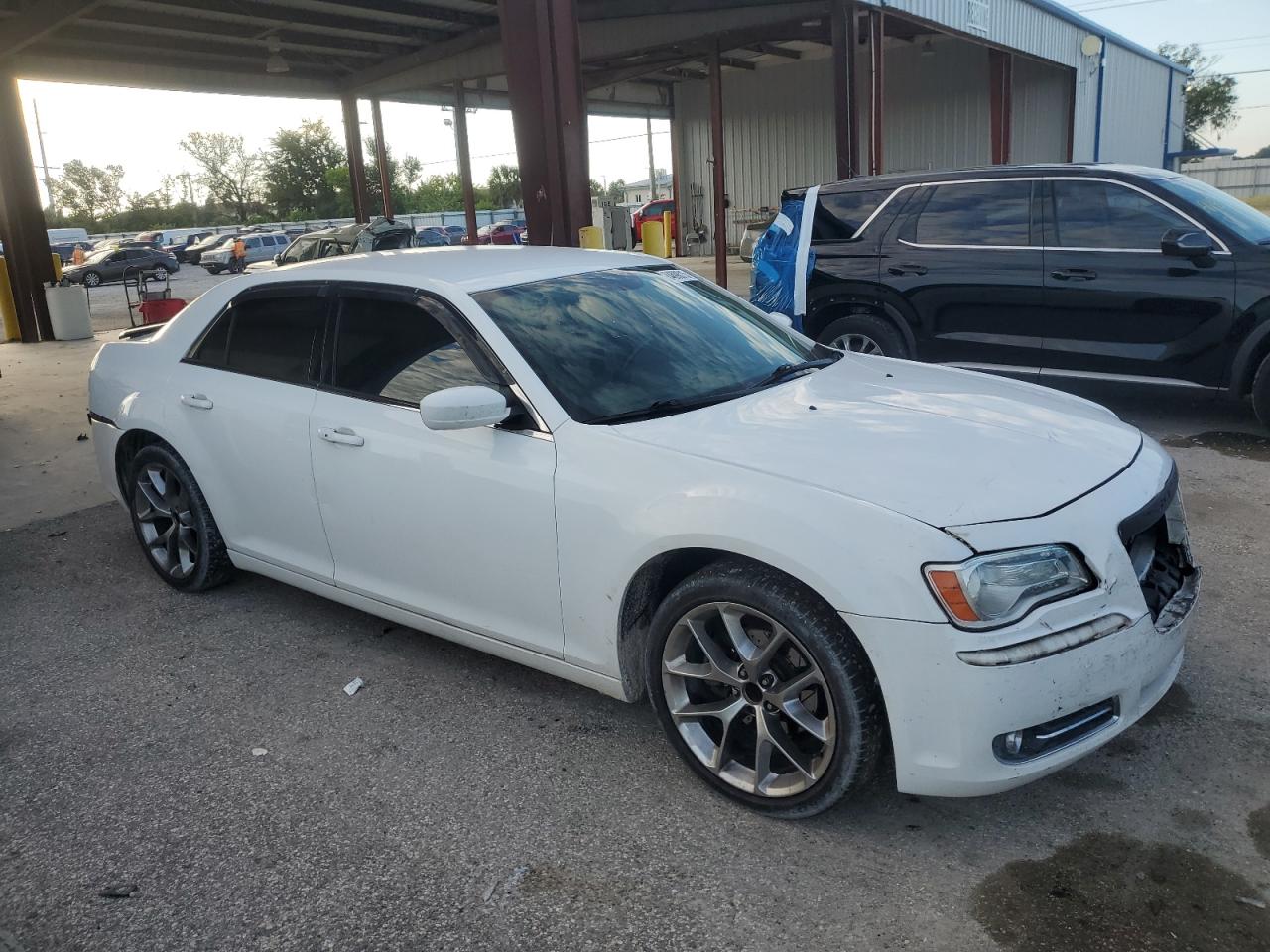 CHRYSLER 300
