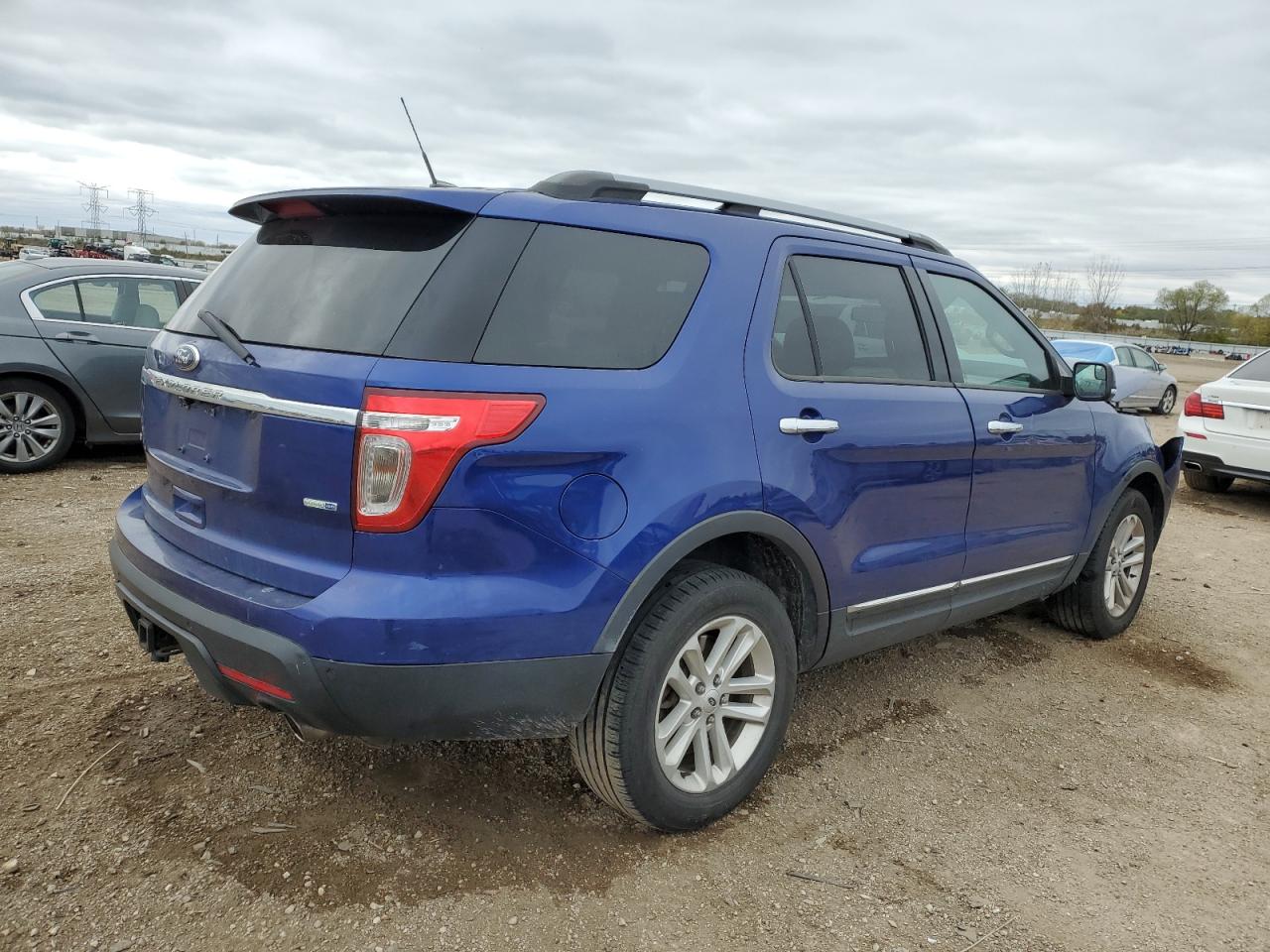 FORD EXPLORER XLT