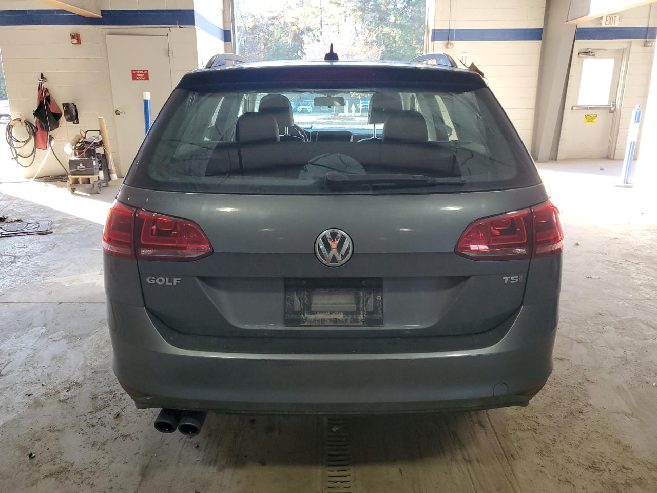 VOLKSWAGEN GOLF SPORTSVAN S