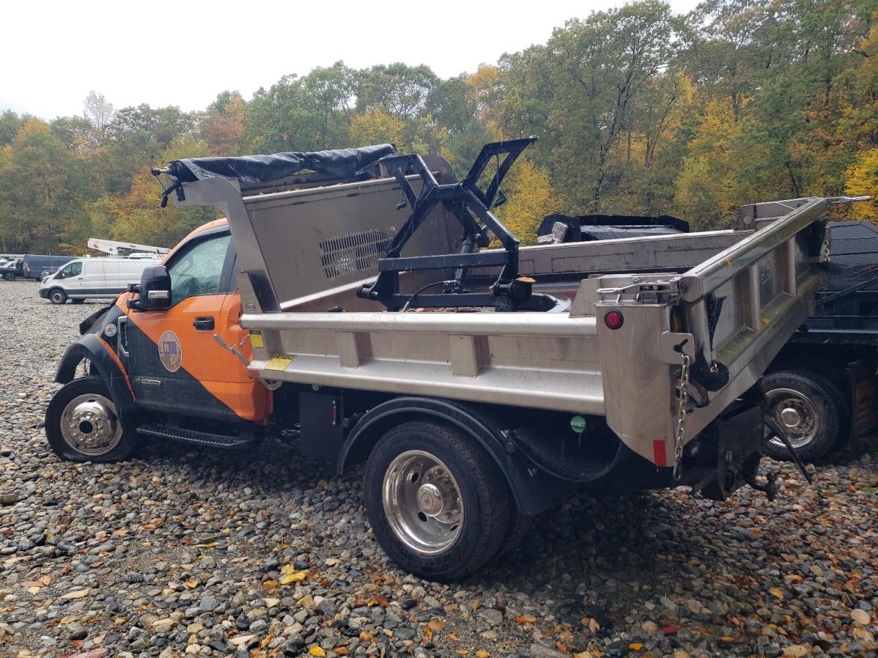 FORD F-550 SUPER DUTY