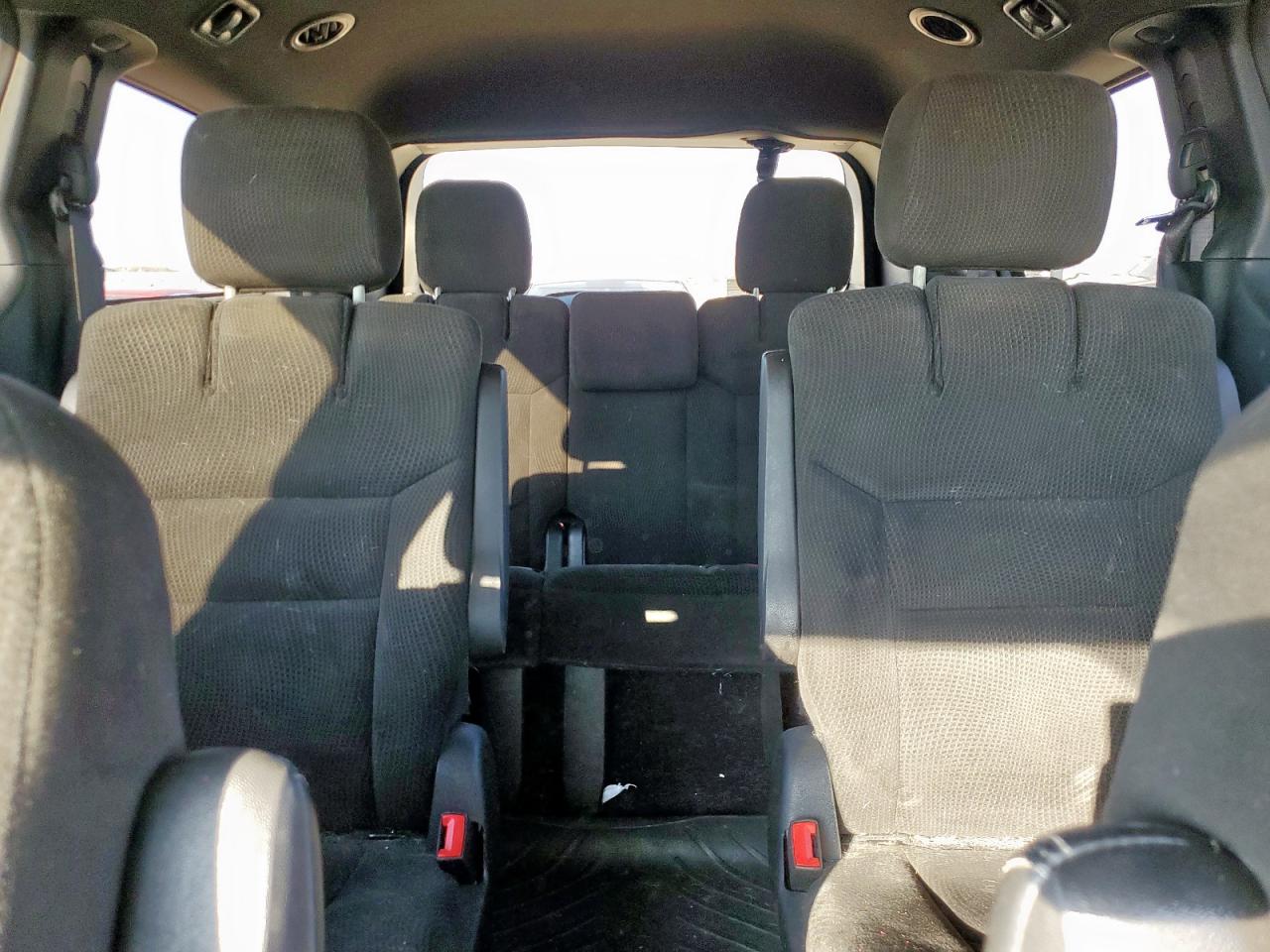 Lot #3311823190 2017 DODGE GRAND CARA