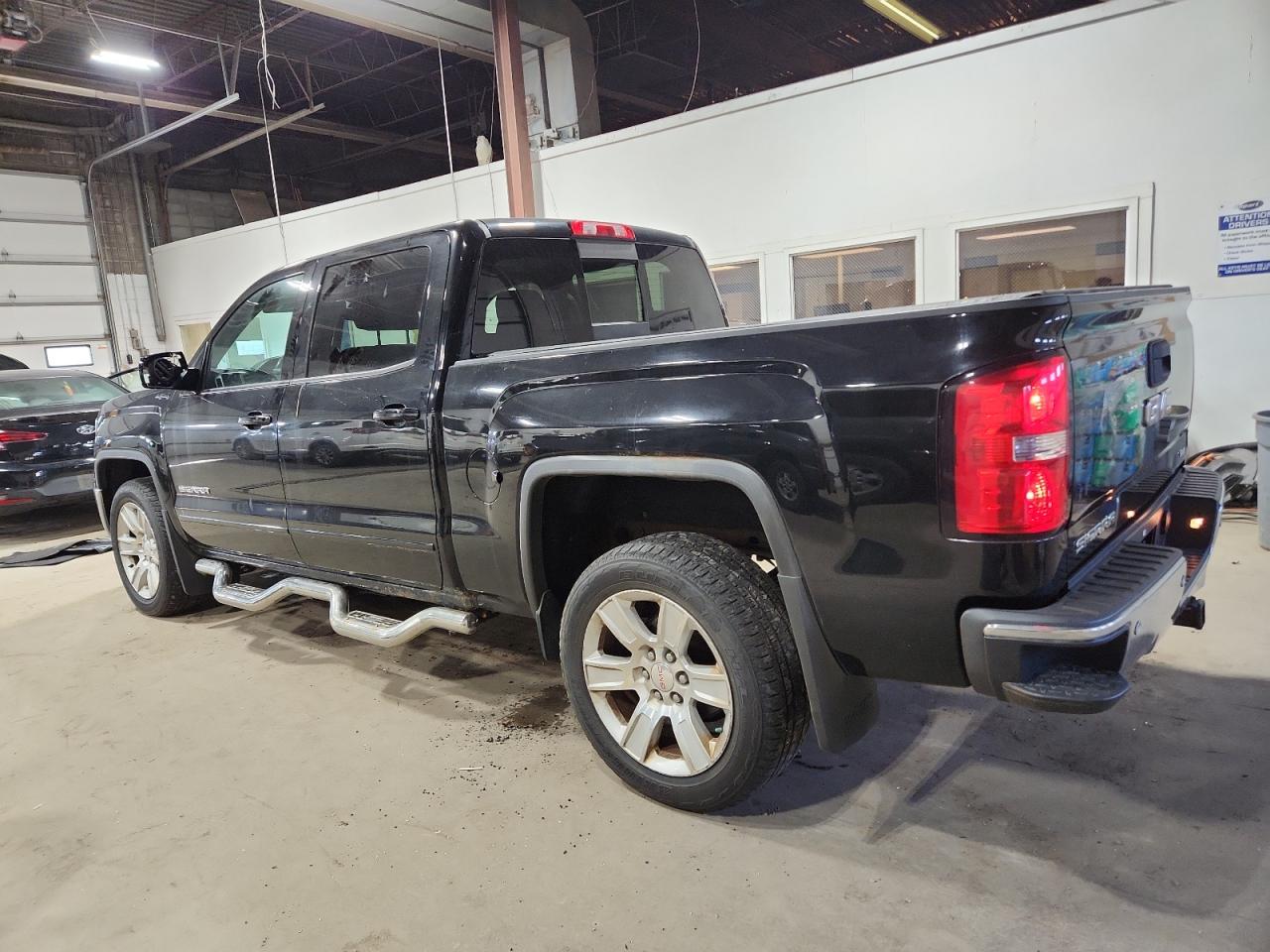 GMC SIERRA K1500 SLE
