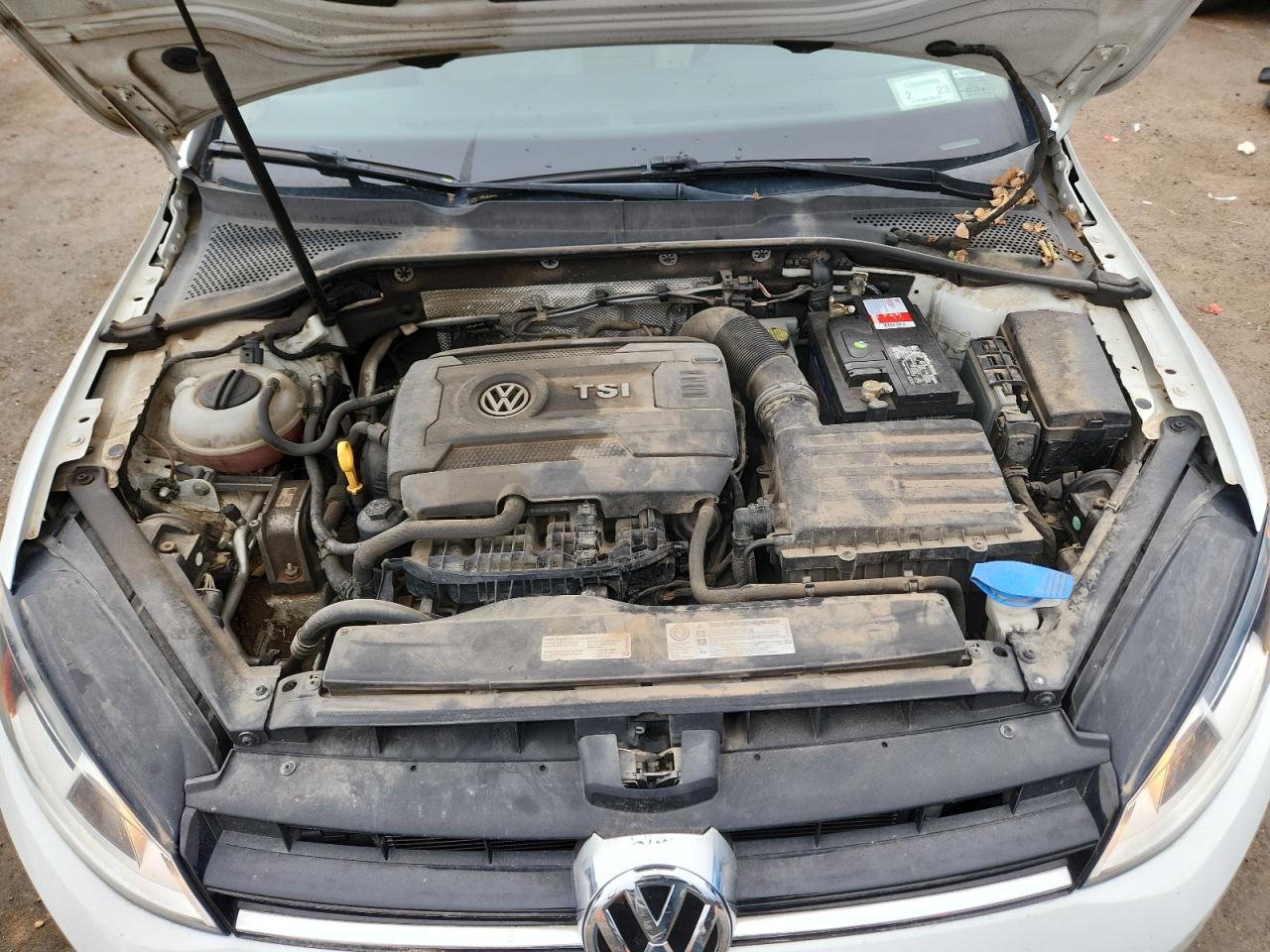 VOLKSWAGEN GOLF SPORTSVAN S