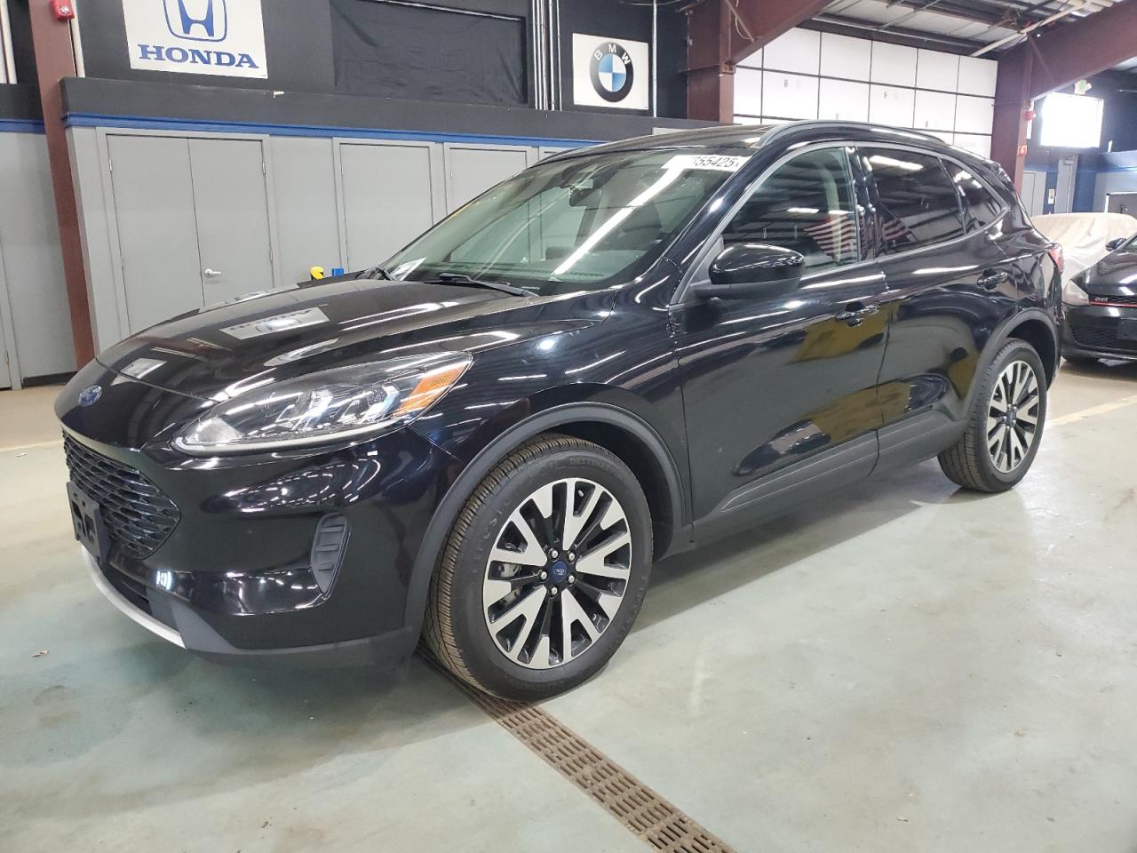 FORD ESCAPE SE SPORT