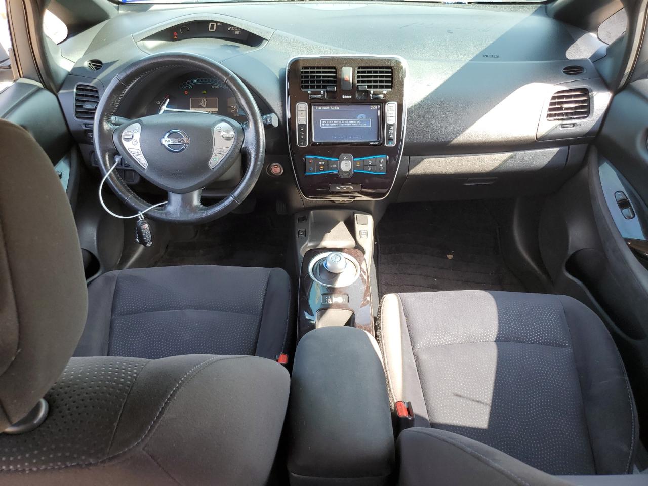 NISSAN LEAF S