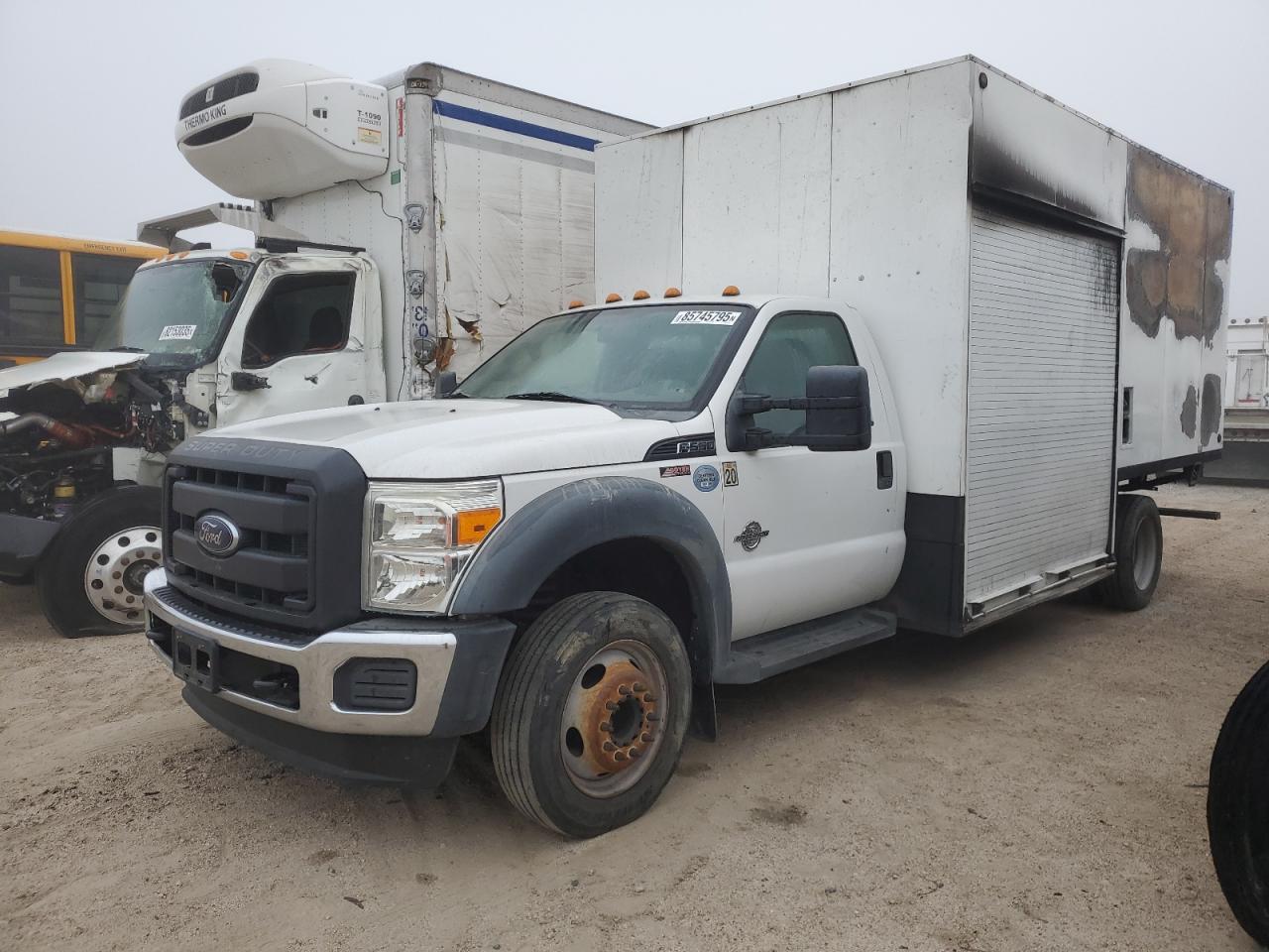 FORD F-550 SUPER DUTY