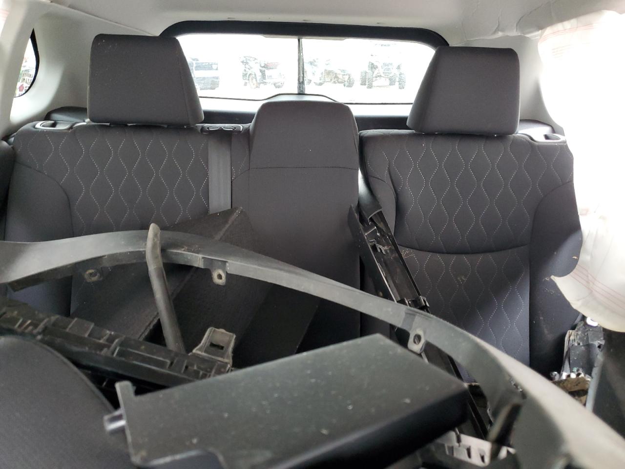 TOYOTA COROLLA CROSS LE