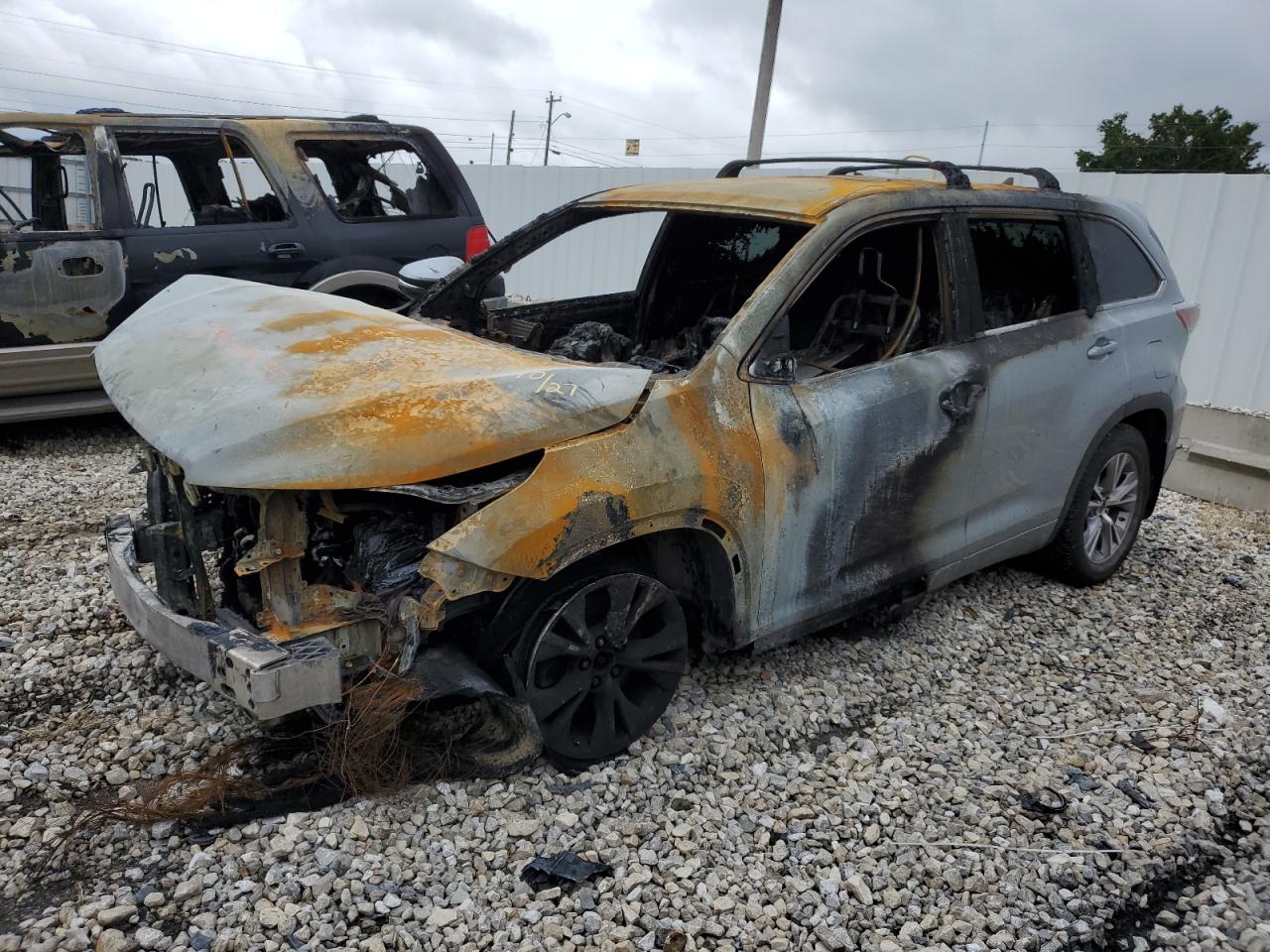 TOYOTA HIGHLANDER LE