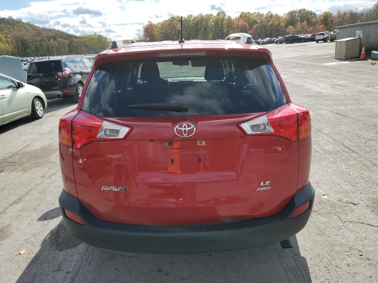 TOYOTA RAV4 LE
