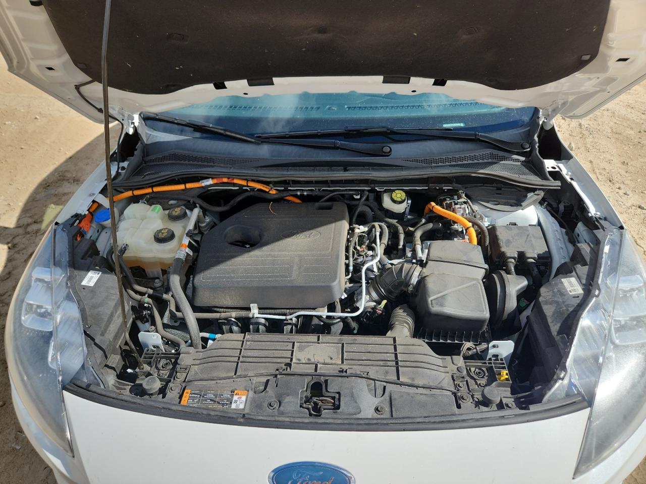 FORD ESCAPE TITANIUM