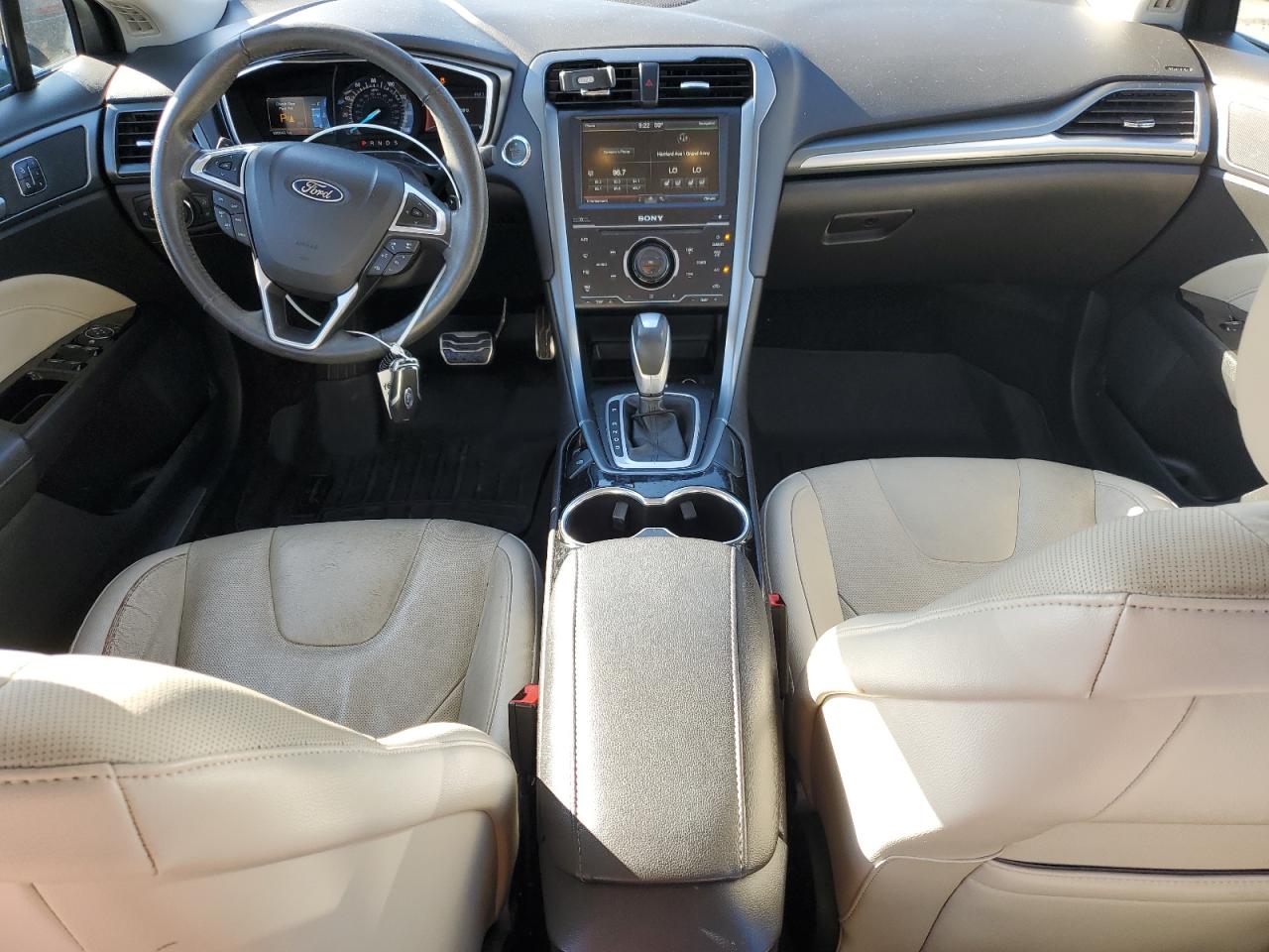 FORD FUSION TITANIUM