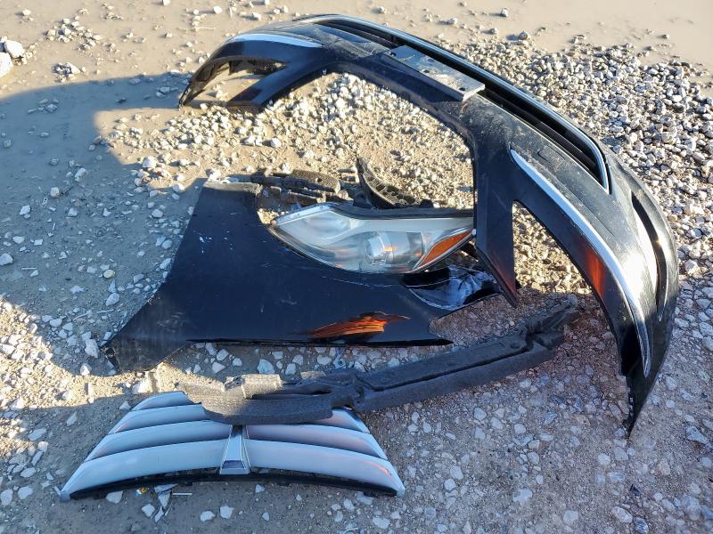 2013 HYUNDAI GENESIS 3. - KMHGC4DD5DU225101