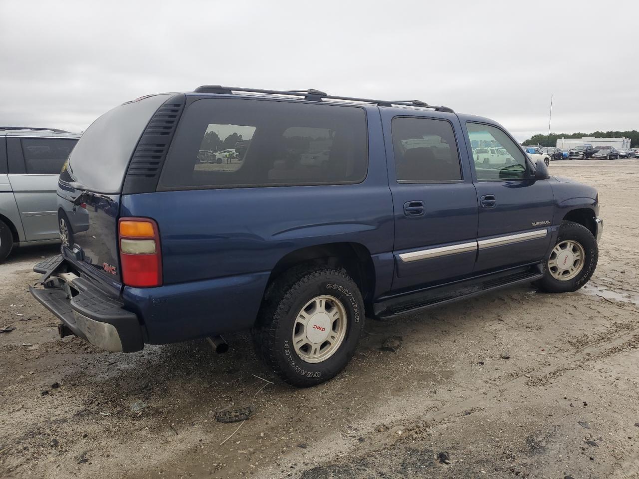 Lot #3285636306 2002 GMC YUKON XL K
