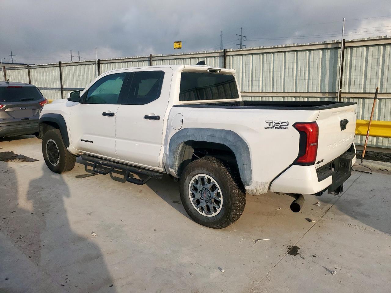 TOYOTA TACOMA DOUBLE CAB