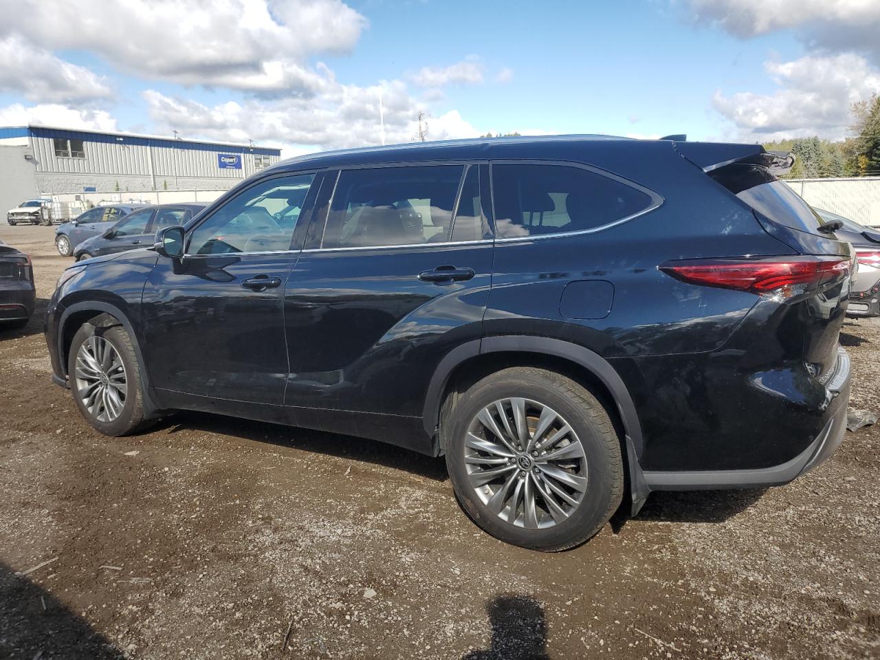 TOYOTA HIGHLANDER PLATINUM