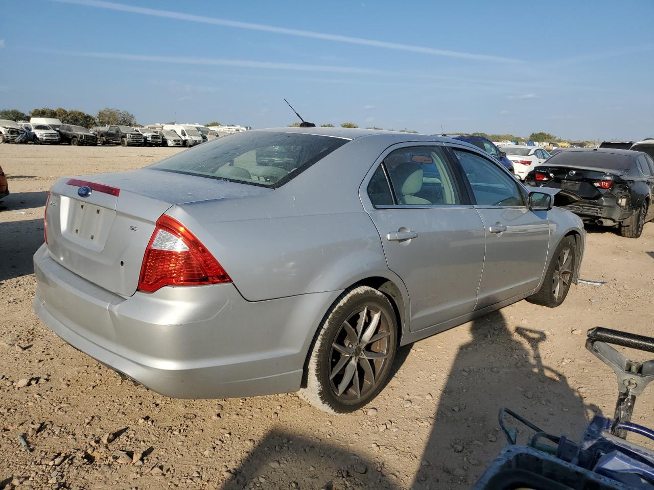FORD FUSION SE