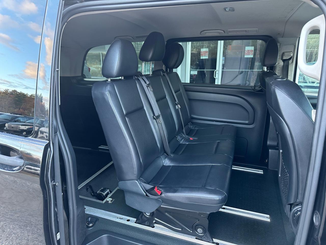 MERCEDES-BENZ METRIS