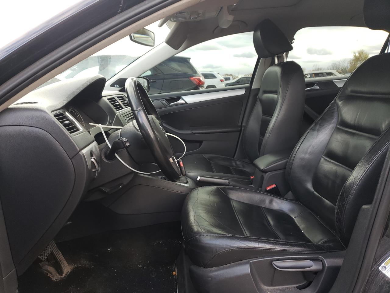 VOLKSWAGEN JETTA SEL