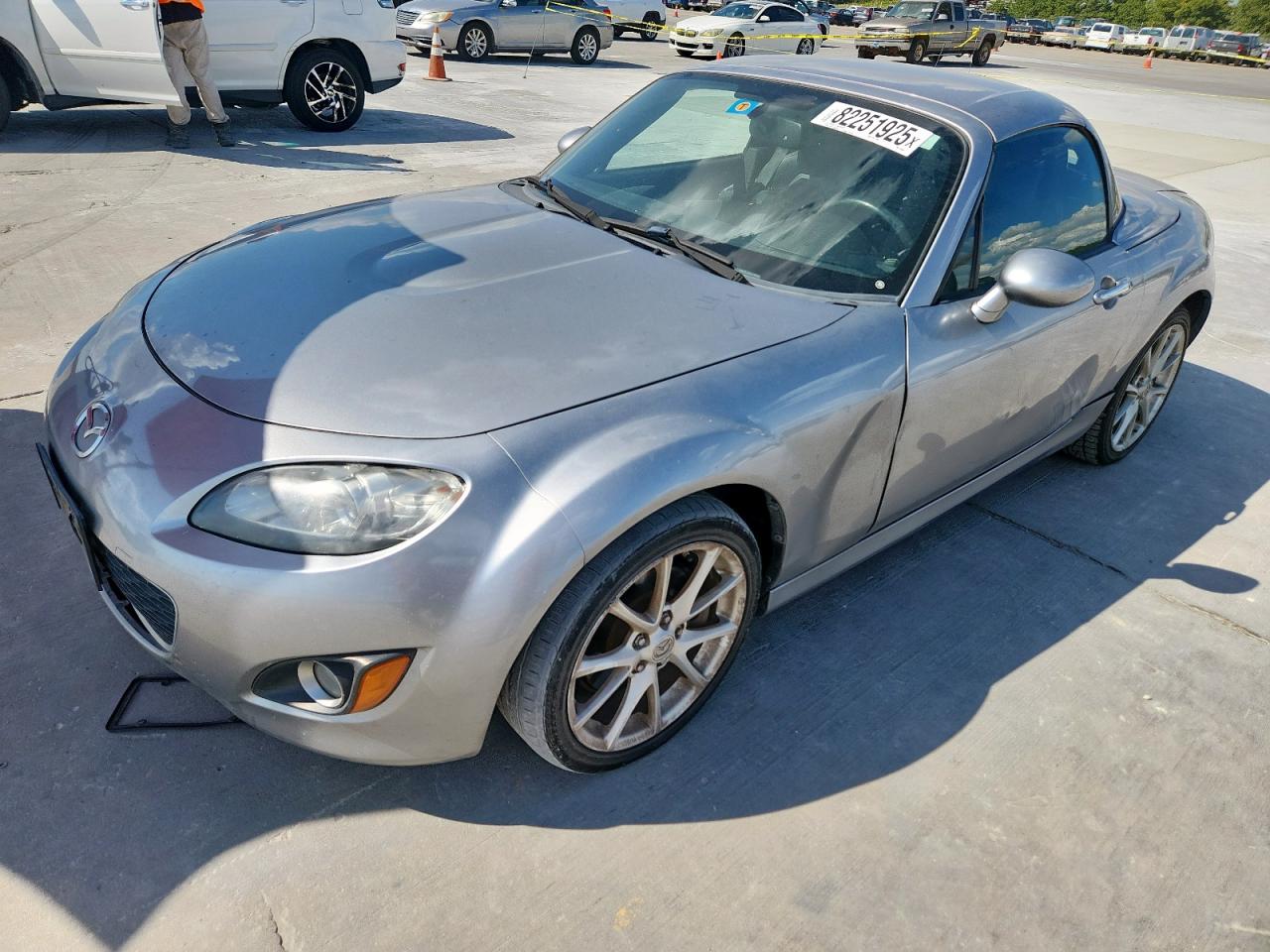 MAZDA MX-5 MIATA