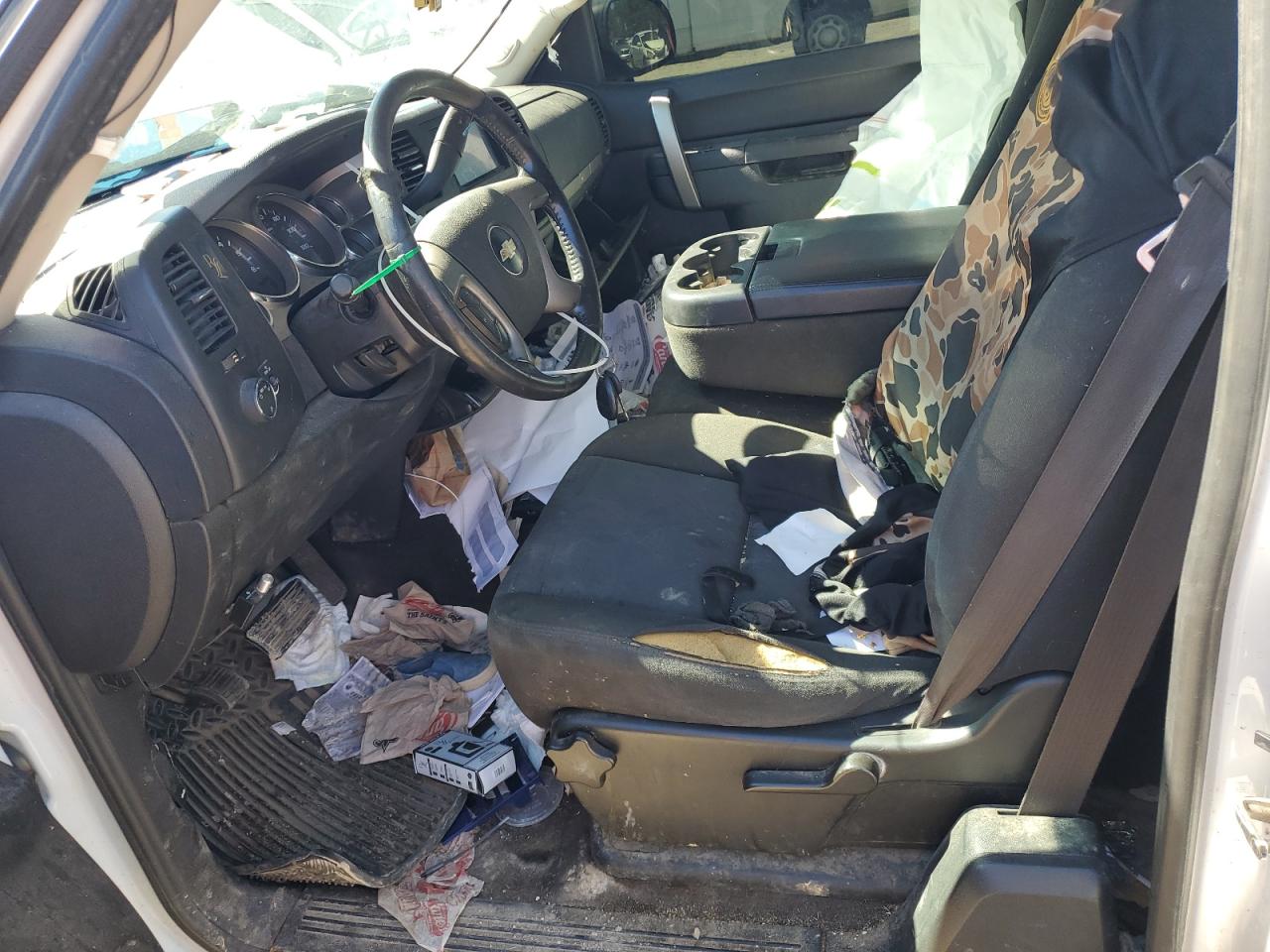 CHEVROLET SILVERADO C1500 LT