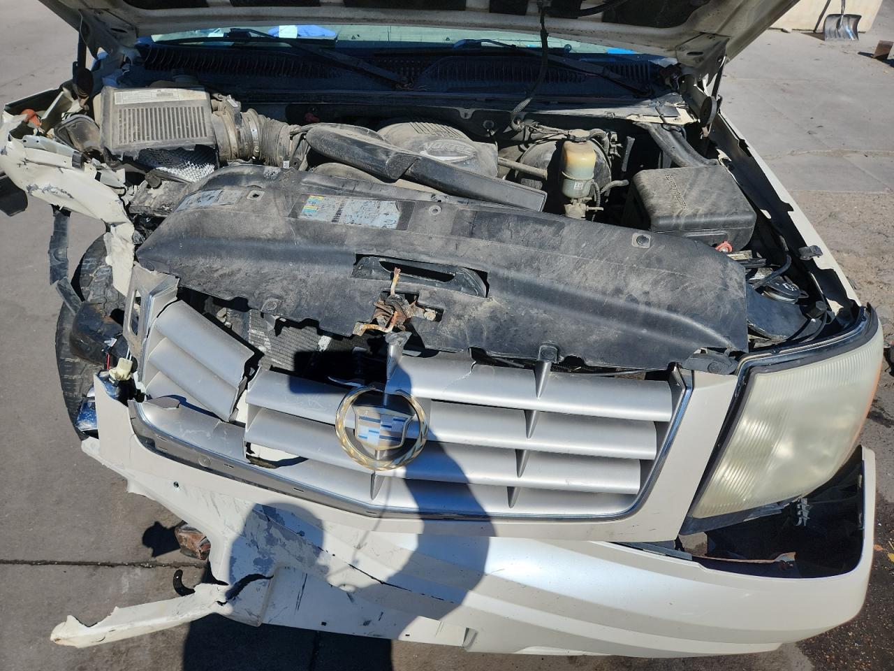 Lot #3284381040 2002 CADILLAC ESCALADE L