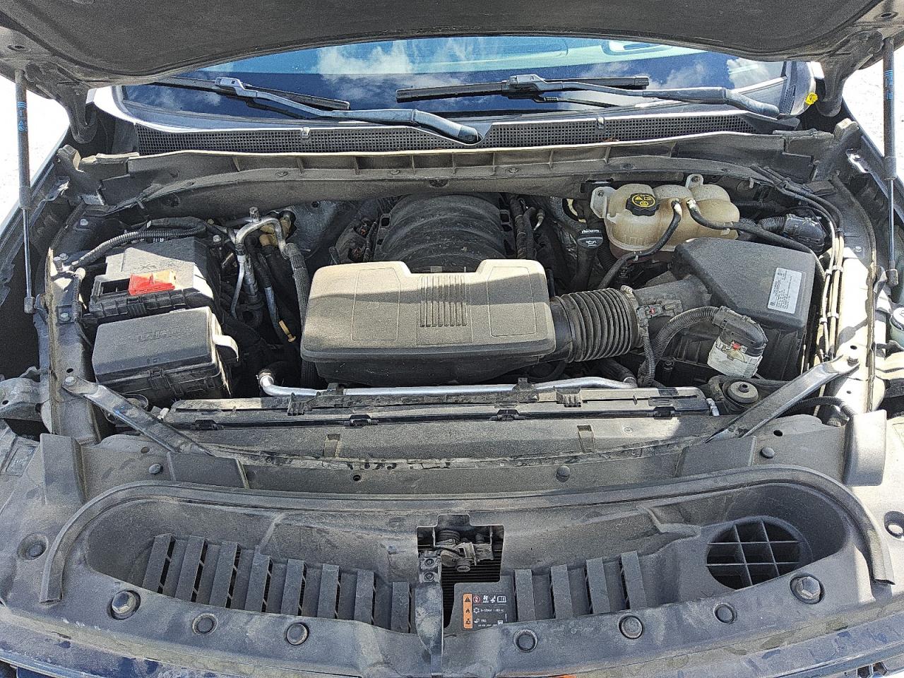 CHEVROLET SUBURBAN K1500 LT