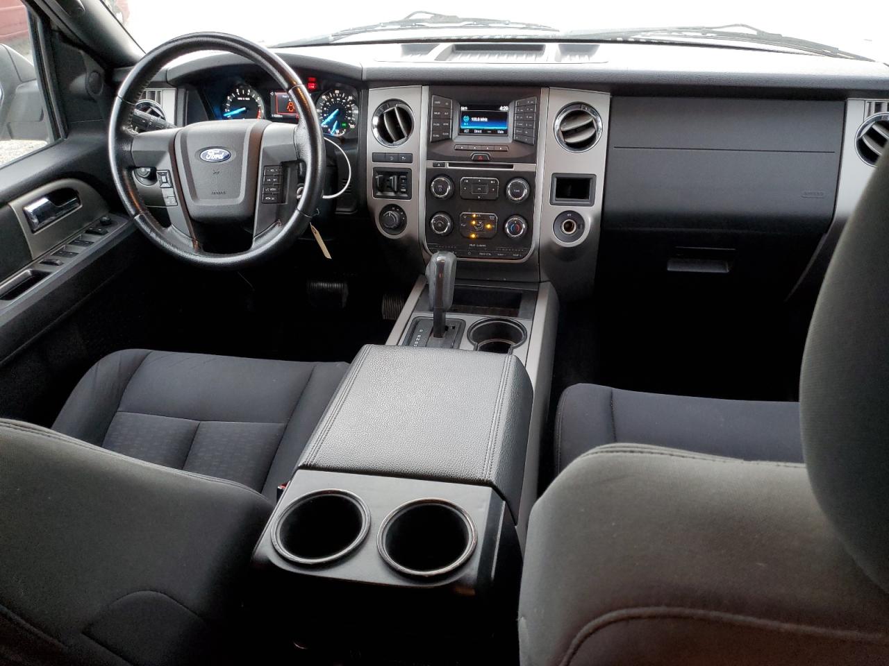 FORD EXPEDITION EL XLT