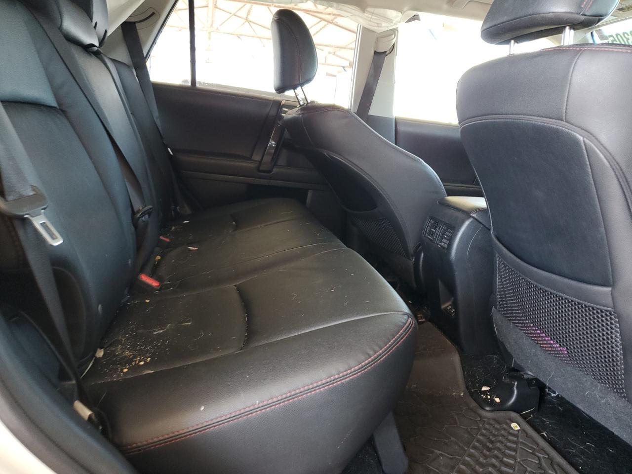 TOYOTA 4RUNNER SR5 PREMIUM