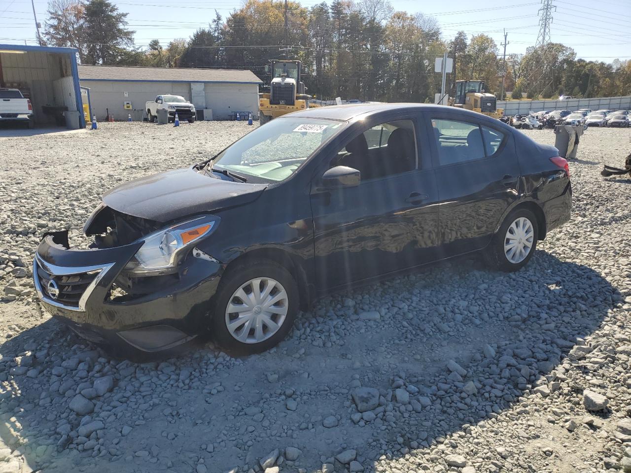 NISSAN VERSA S
