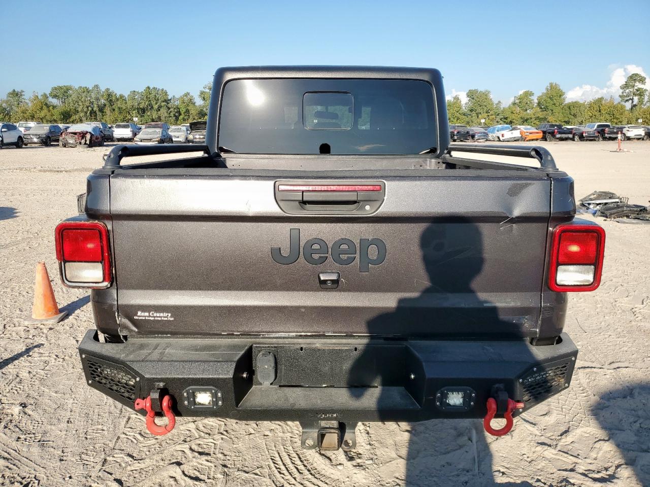 JEEP GLADIATOR SPORT